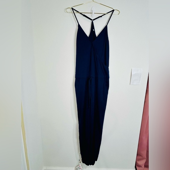 Women’s Blue Sleeveless Jumpsuit Size Large Soft Casual Drawstring Waist Stretch - Picture 2 of 12